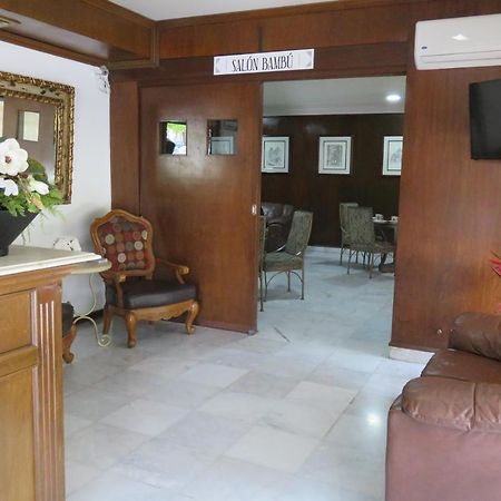 Hotel Huizache Saltillo Exteriér fotografie