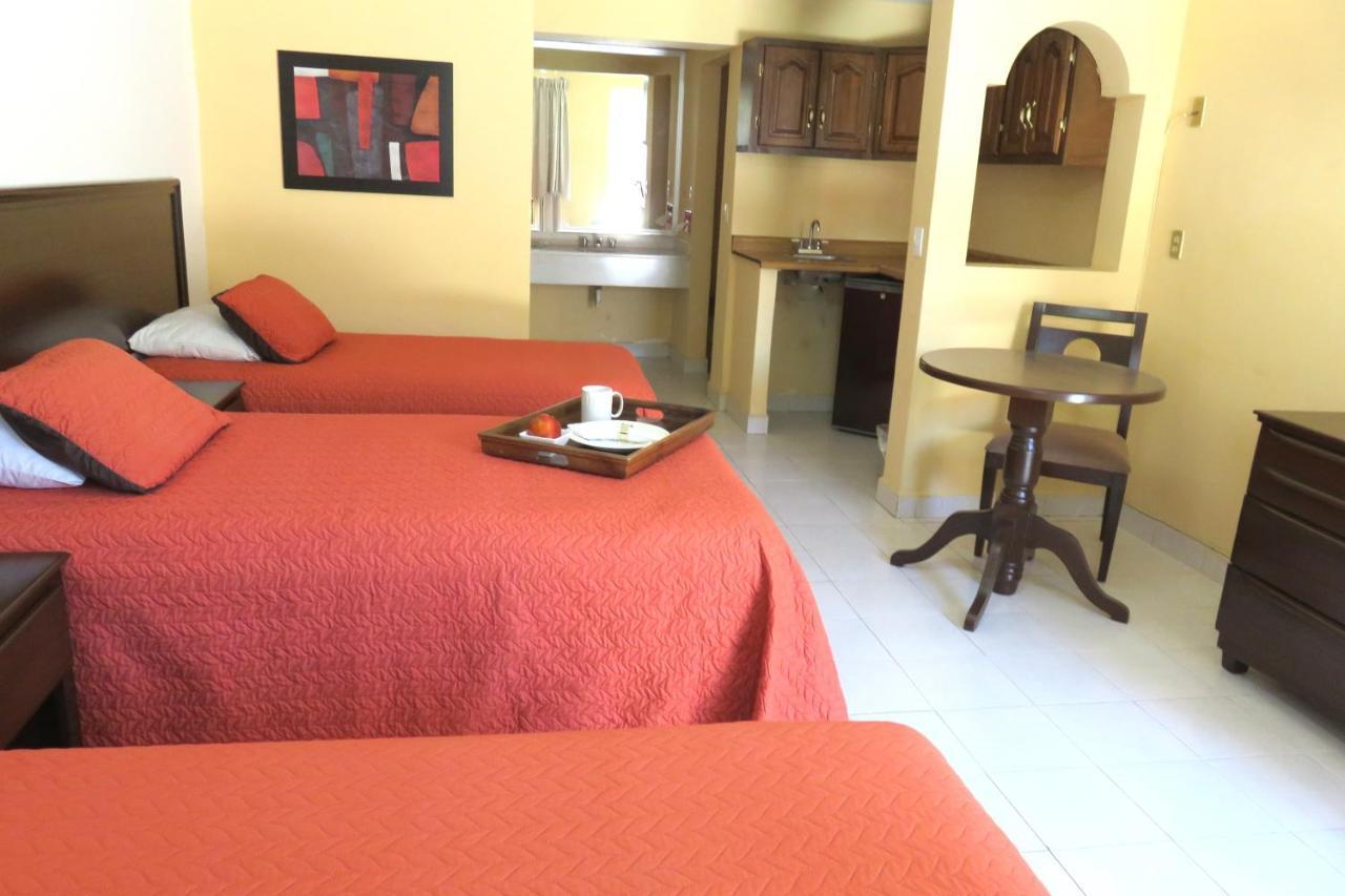Hotel Huizache Saltillo Exteriér fotografie
